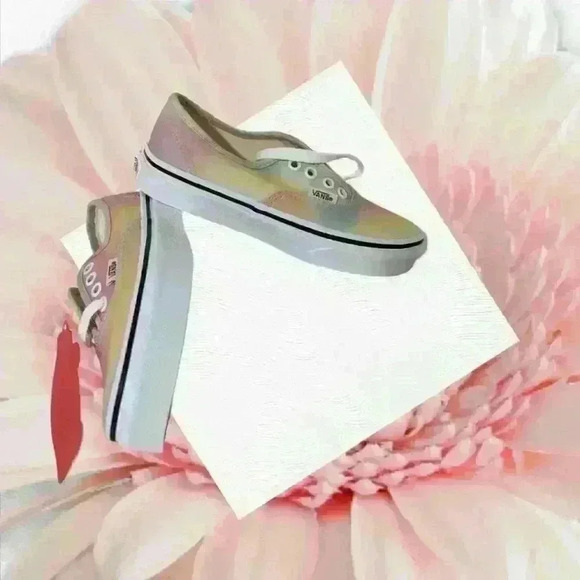 Vans Authentic Girls Sneaker Size 13.5 - Picture 4 of 9